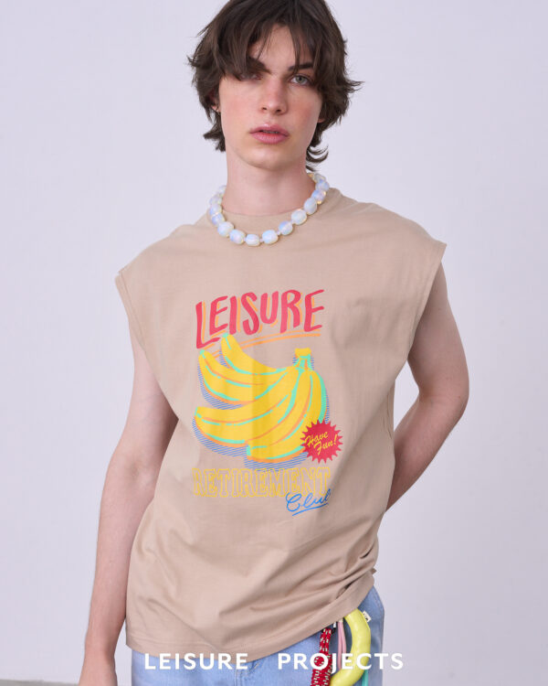 BEIGE BANANA RETIREMENT CLUB SLEEVELESS TEE