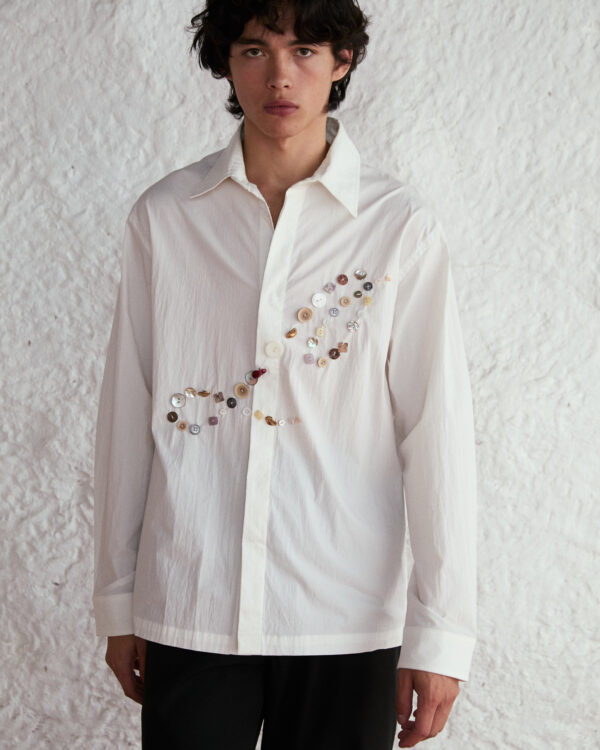 Leisure buttons shirts