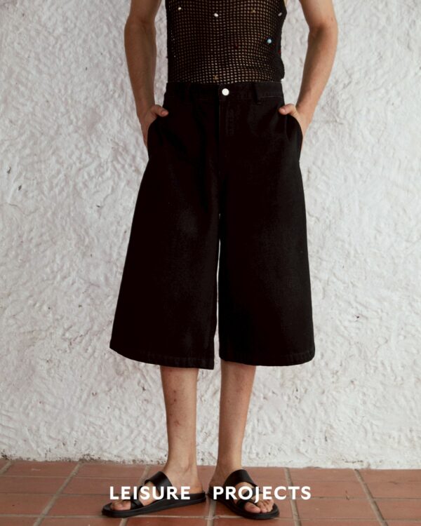 BLACK DOVERSIZE FIT DENIM SHORTS