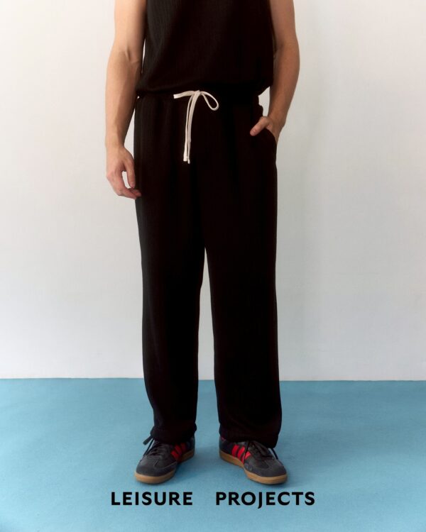 BLACK LIGHT KNIT PANTS